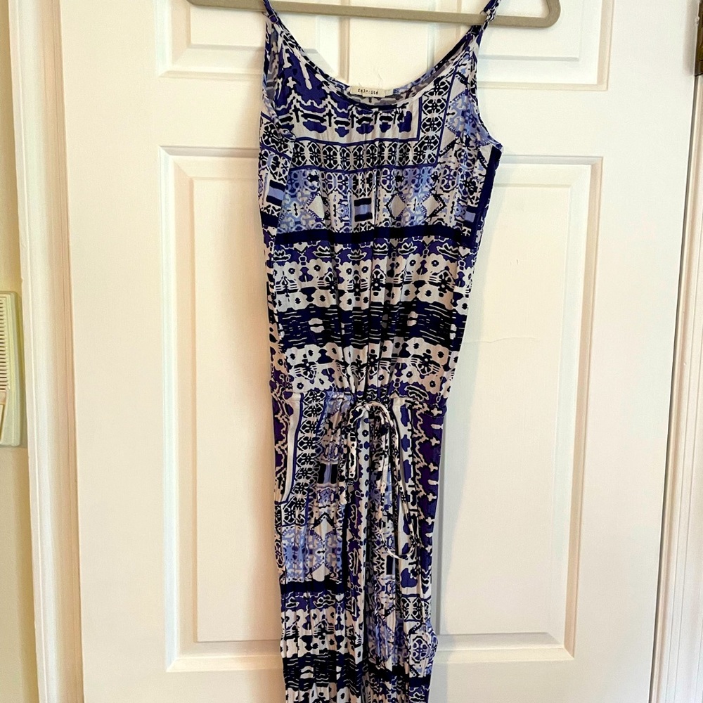 Pattern Jumpsuit - Picture 2 of 5